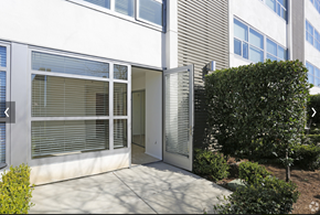 San Diego townhouse for rent - Back patio of Allure floorplan bedroom leading to pet run area