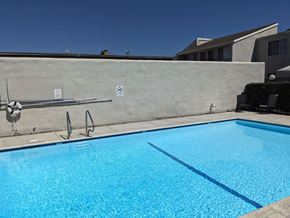 Santa Paula apartment for rent - Large sparkling swimming pool at the Steckel Apartments in Santa Paula, California.