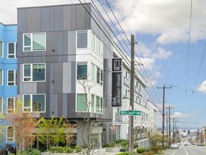 Seattle apartment for rent - Building exterior