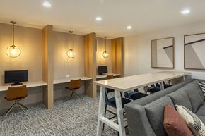 Salem apartment for rent - Clubhouse Business Center