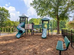 Alpharetta apartment for rent - BellAlpharetta_Playground