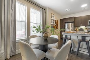 Broomfield apartment for rent - dining area with table and chairs