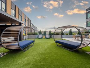 Kirkland apartment for rent - Bell Totem Lake_outdoor seating