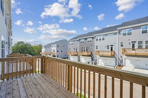 Raleigh townhouse for rent - the deck of an apartment building with a view of neighboring units