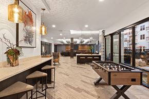 Dallas apartment for rent - West Love  Game Room