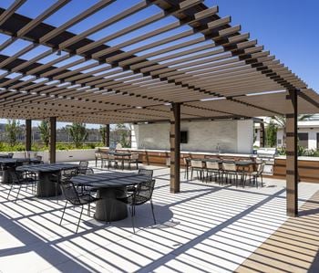 Rooftop clubhouse lounge with bbqs, sophisticated seating, cabanas, games and tv’s