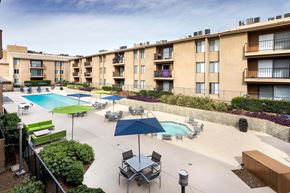 Northridge apartment for rent - Large Outdoor Pool Area at Northridge Gardens Apartments, Northridge, CA