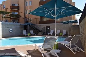 Encino apartment for rent - Swimming Pool with Relaxing Area at Encino Palms Apartments, Encino