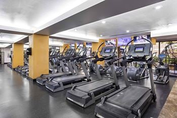 Agua bella – exclusive fitness facility / classes/ certified trainers