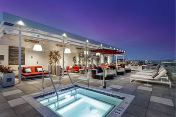 Rise rooftop pool, spa and sundeck with complimentary wifi