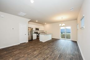 Columbia townhouse for rent - 300 High Grove Way