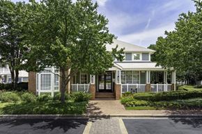 Memphis apartment for rent - Clubhouse and leasing office exterior - Belle Harbour Apartments