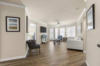 Eight- and ten-foot ceilings