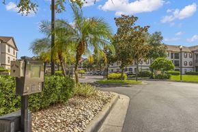 Wesley Chapel apartment for rent - Gate-access community - Delano at Cypress Creek