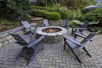 Fire pit with seating