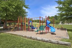 Bedford apartment for rent - Playground - Hampshire Green Apartments