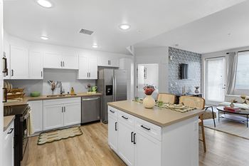 Kitchen islands*