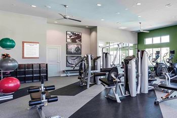 Urban green - best-in-class fitness center with locker rooms