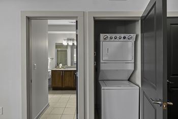 Energystar washer/dryers included in each apartment