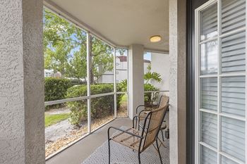 Expansive screened-in patios and balconies
