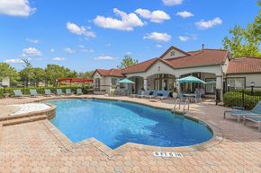 Palm Harbor apartment for rent - One of two resort-style swimming pools - Egret's Landing Apartments