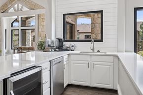 Colorado Springs apartment for rent - Clubhouse social area with coffee bar - Grand Centennial Apartments