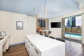 Rooftop resident lounge