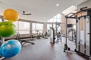 Beaverton apartment for rent - Arazo fitness center