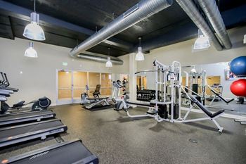 Fully-equipped fitness center