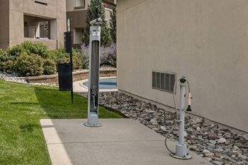 Bicycle repair station