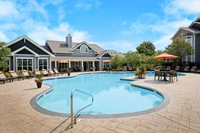 Kansas City apartment for rent - Carrington Place at Shoal Creek - Resort-style hilltop pool with sundeck