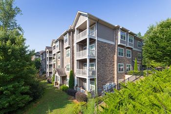 The oaks at johns creek balconies and patios