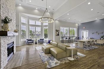 Wi-fi access in clubhouse and pool area