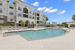 Wesley Chapel apartment for rent - Resort-style swimming pool - Bonterra Parc