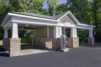 High-pressure car wash