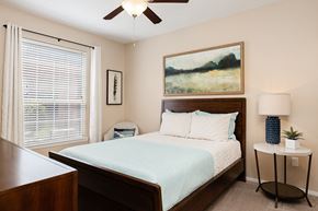 Overland Park apartment for rent - Weston Point Apartments - Lofty nine-foot ceilings on every level