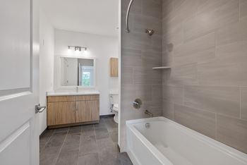 Waterproof wall panels in tubs