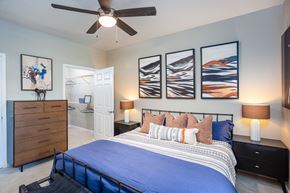Overland Park apartment for rent - Lexington Farms plush carpet in bedroom