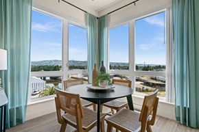 Petaluma apartment for rent - Stunning views - La Via Apartments