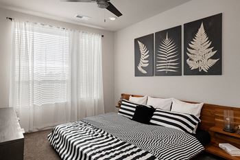 9-Foot ceilings and 10-foot ceilings in select units
