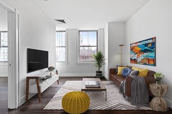 Nine-foot ceilings - the republic apartments
