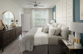 Jacksonville apartment for rent - Drift Town Center East ceiling fans
