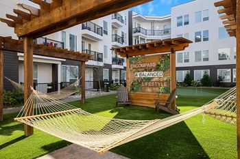 Hammock garden