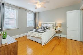 Nashville apartment for rent - Hayes House 9-foot high ceilings