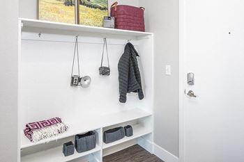 Baseline 158 - mud rooms available