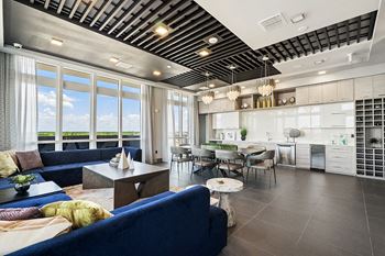 Sky-top roof terrace