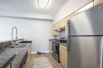Upgraded units with stainless steel appliances*