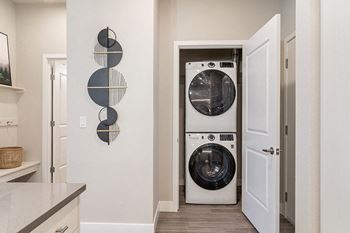 Arazo stackable washer and dryer