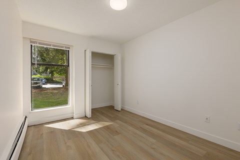 Floor plan for 3 beds, 3 baths, 890 sqft