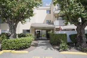 Abbotsford apartment for rent - A building with a fire lane in front.